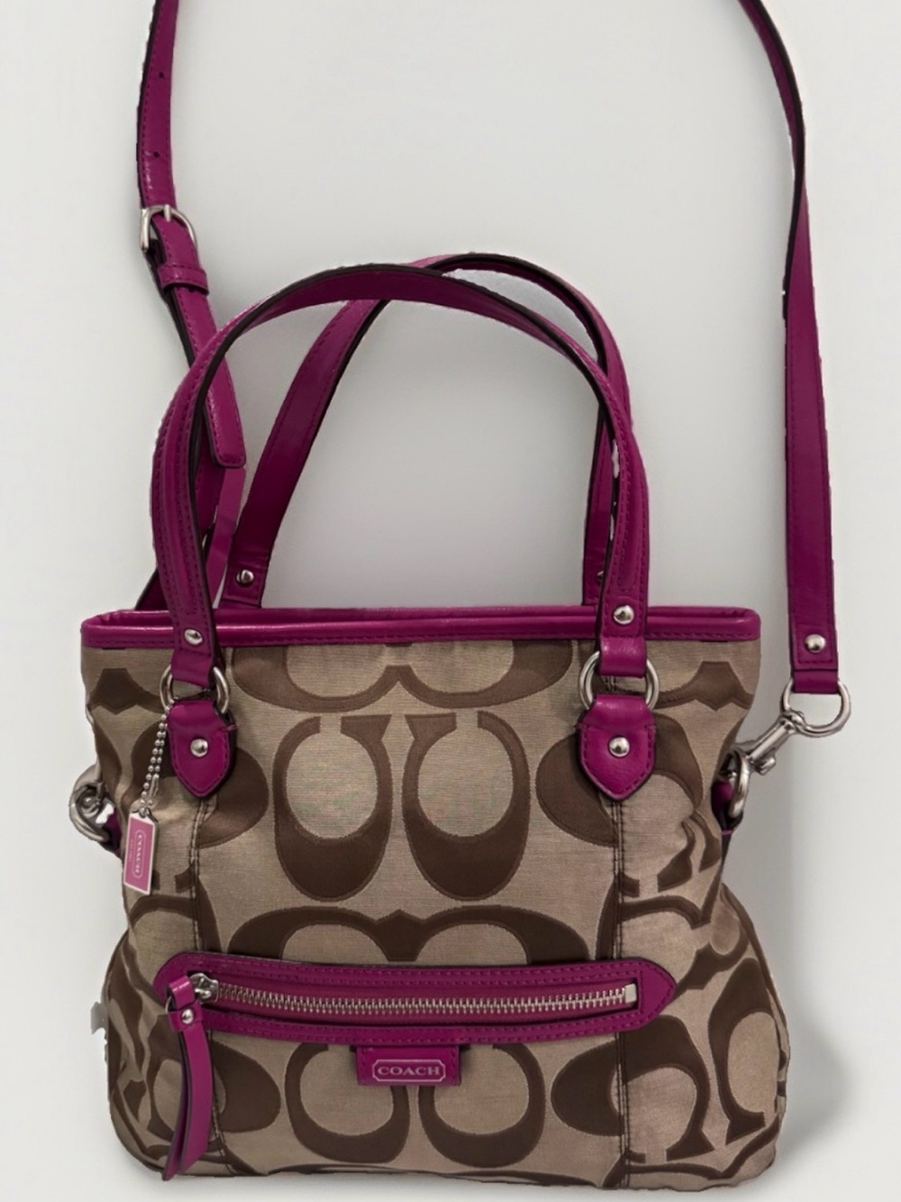 Coach Daisy Signature Emma Tote (often referred to as a Mia Satchel or Tote - Picture 2 of 7